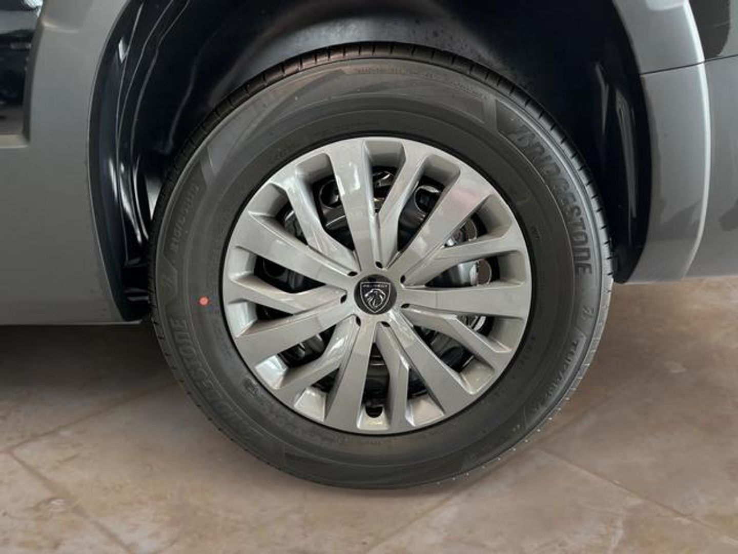 Peugeot Rifter BlueHDi 130 S&S Allure Long EAT8 96 kW (130 CV)
