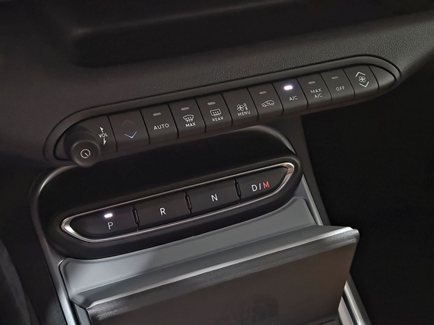 Jeep Avenger 1.2 eHybrid The North Face 4xe 107 kW (145 CV)