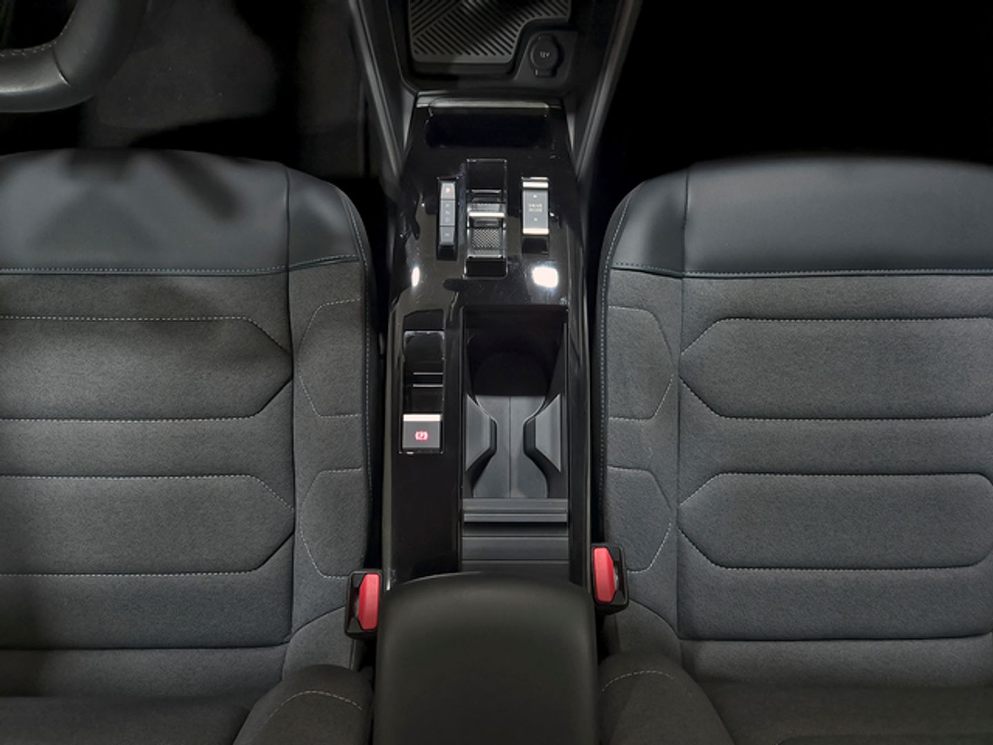 Citroen C4 PureTech 130 S&S 6v Feel Pack EAT8 96 kW (130 CV)