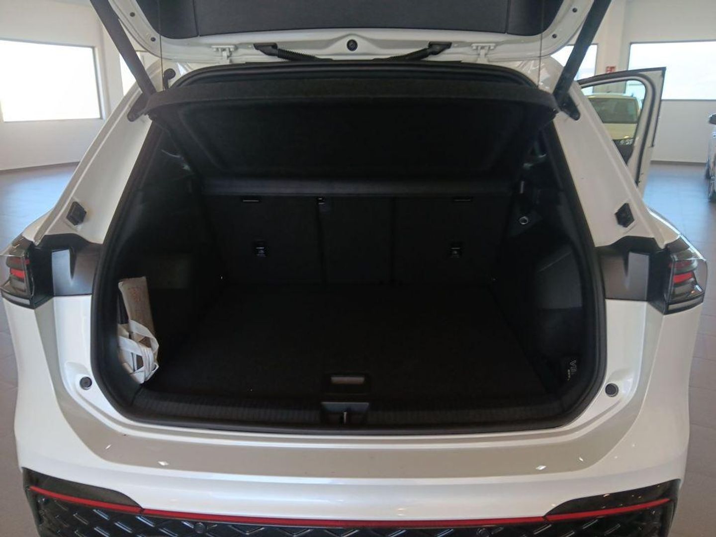Volkswagen Tiguan R-Line 2.0 TDI 110 kW (150 CV) DSG