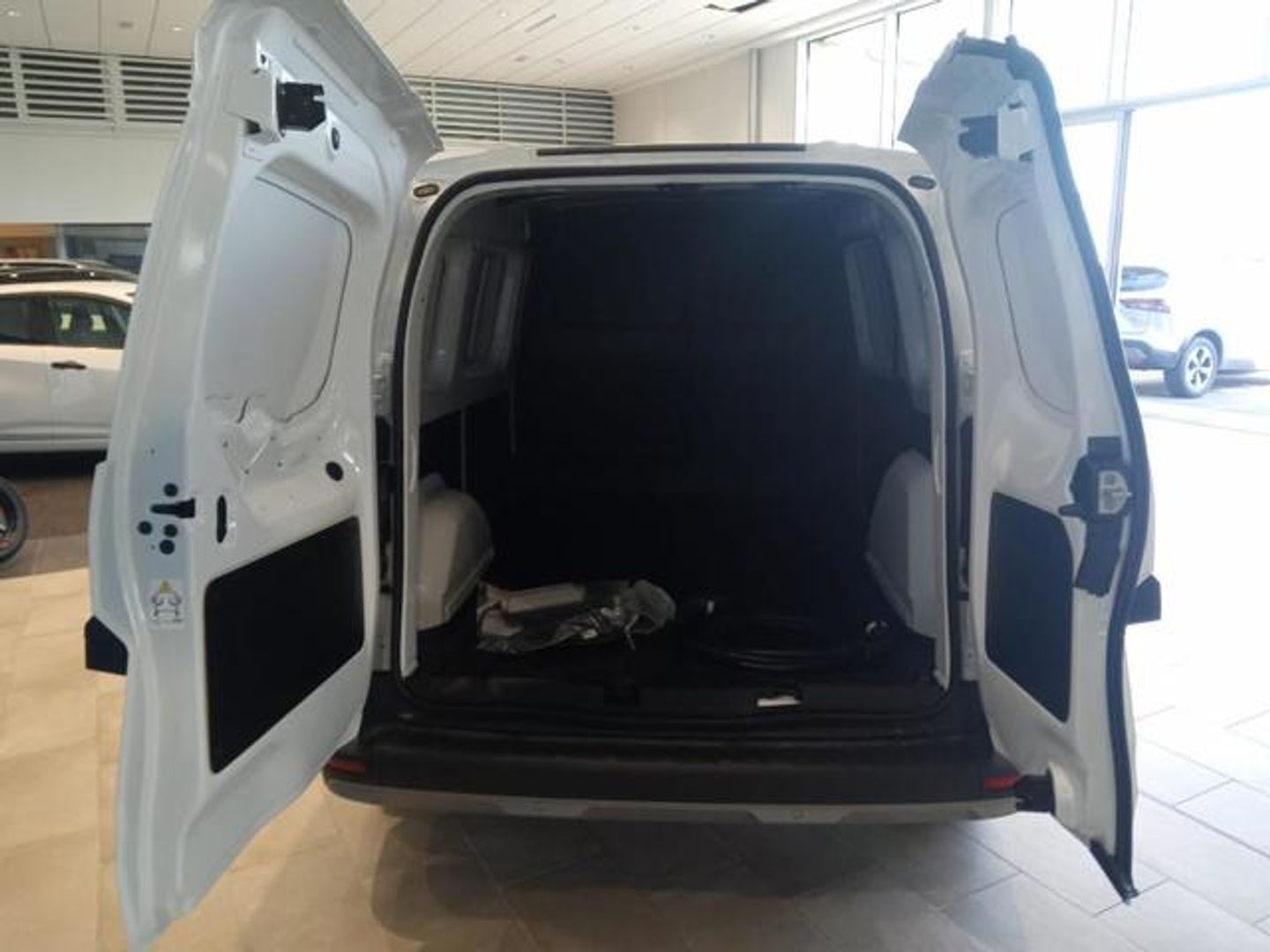 Nissan Townstar Furgon 45kWh L2 Comfort 90 kW (122 CV)