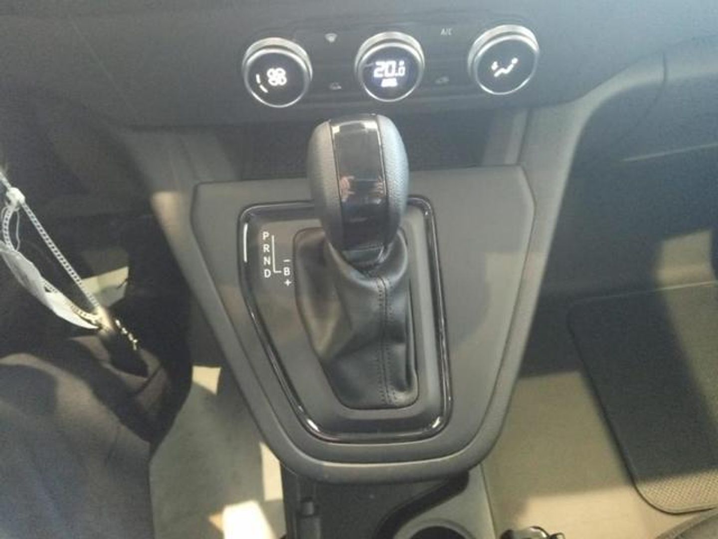 Nissan Townstar Furgon 45kWh L2 Comfort 90 kW (122 CV)