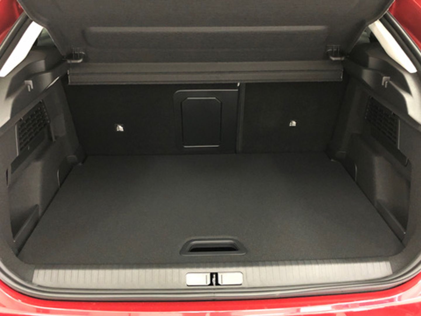 Citroen C4 Hybrid 136 e-DCS6 Max 100 kW (136 CV)