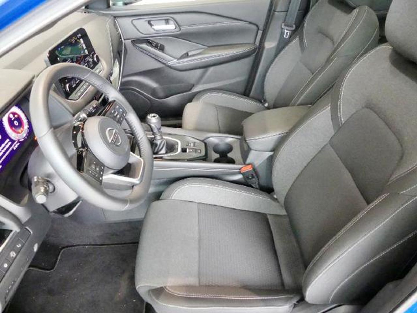 Nissan Qashqai DIG-T 140 mHEV Visia 103 kW (140 CV)