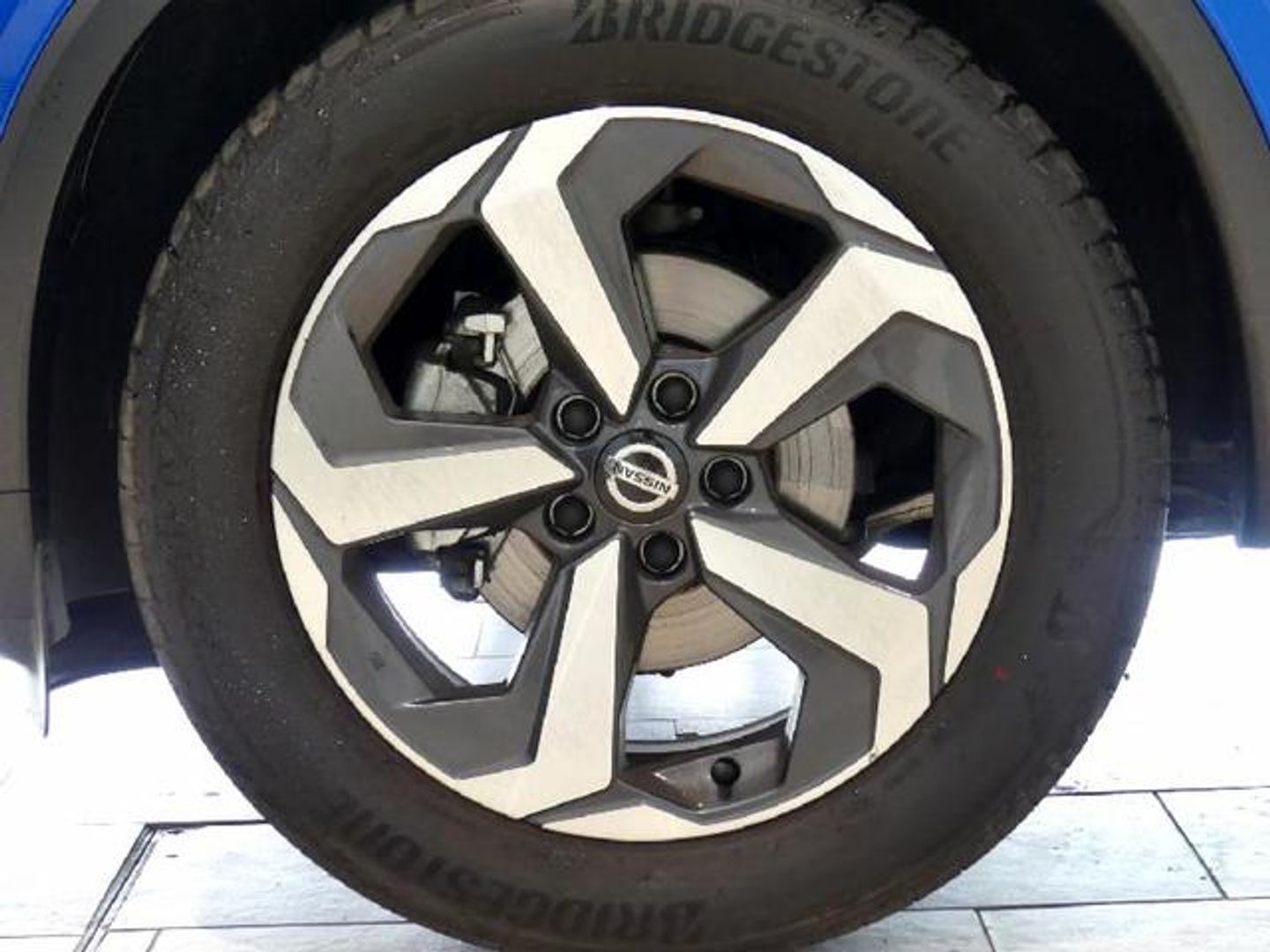 Nissan Qashqai DIG-T 140 mHEV Visia 103 kW (140 CV)