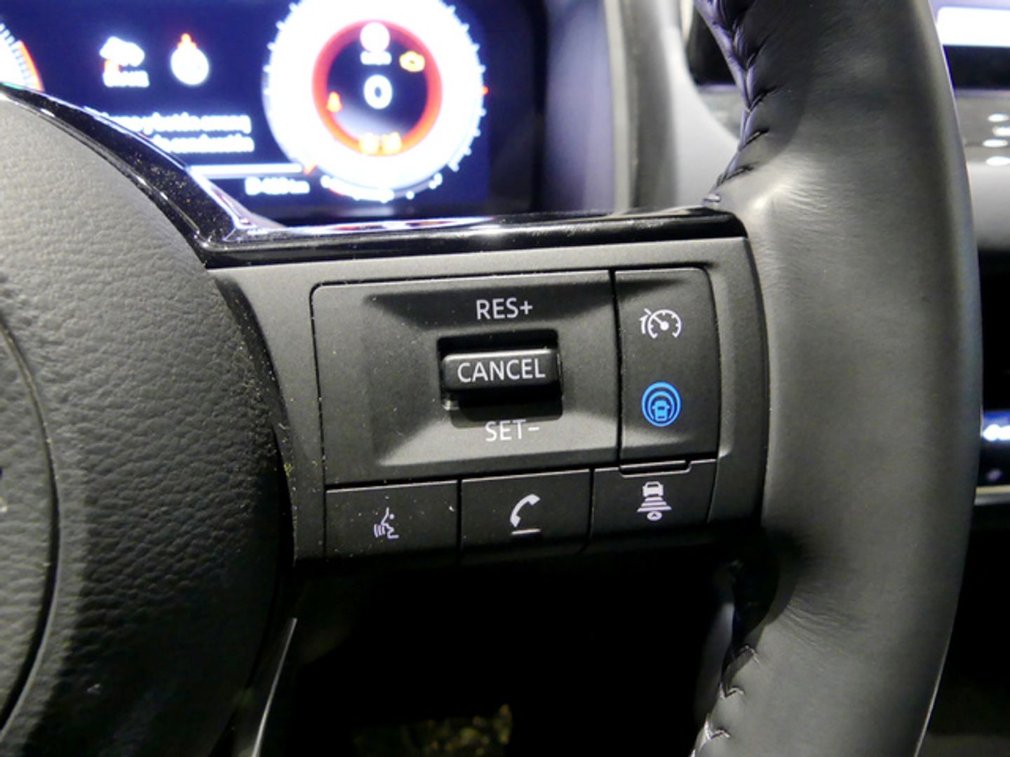 Nissan Qashqai DIG-T 140 mHEV Tekna 4x2 103 kW (140 CV)