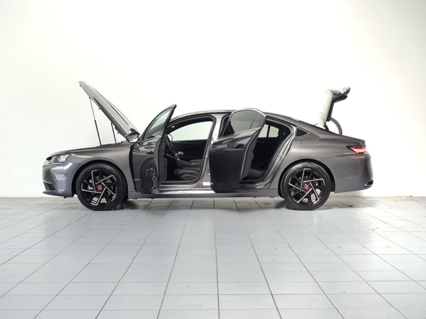 DS DS 9 E-Tense 250 Performance Line+ 184 kW (250 CV)