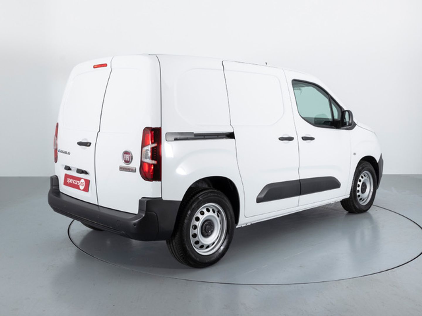 Fiat e-Doblò Furgón 50kWh L1H1 100 kW (136 CV)