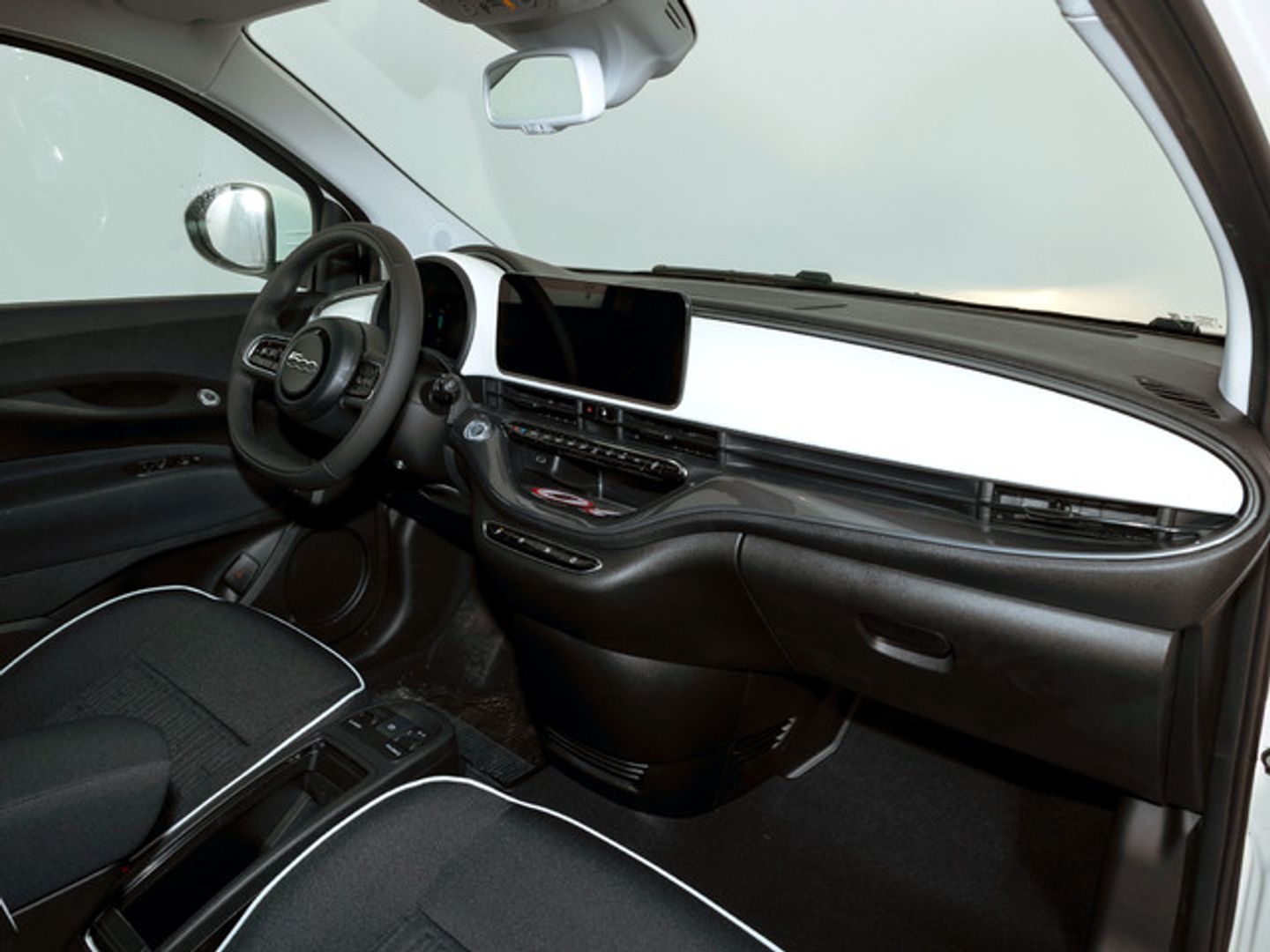 Fiat 500 Electrico Monotrim 320km 87 kW (118 CV)