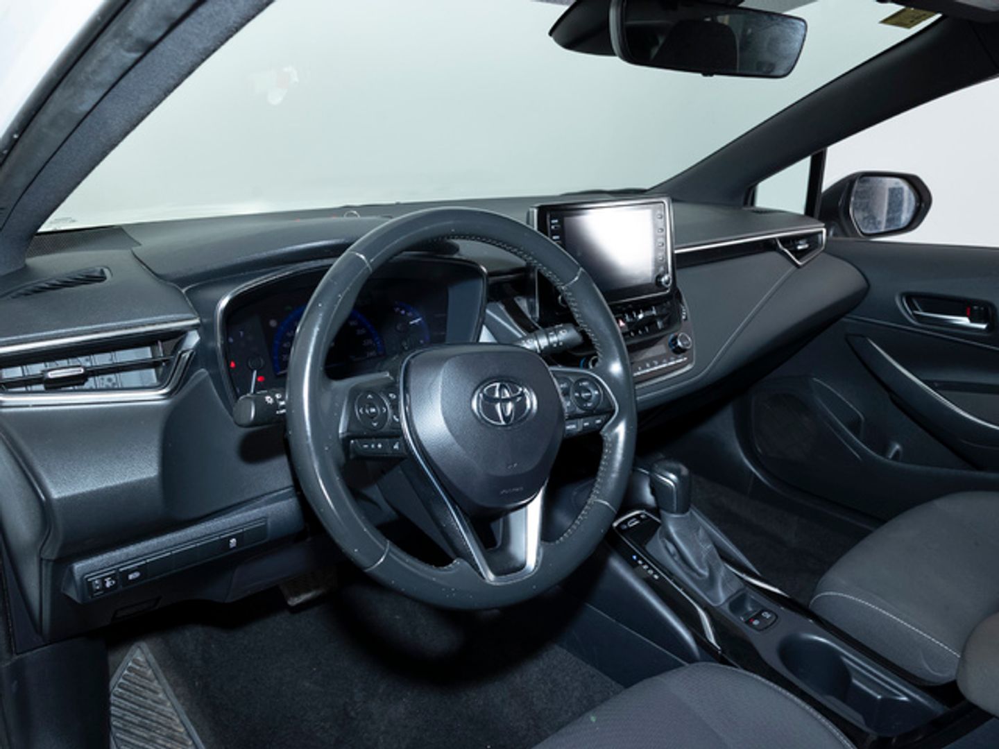 Toyota Corolla 125H Active E-CVT 90 kW (122 CV)