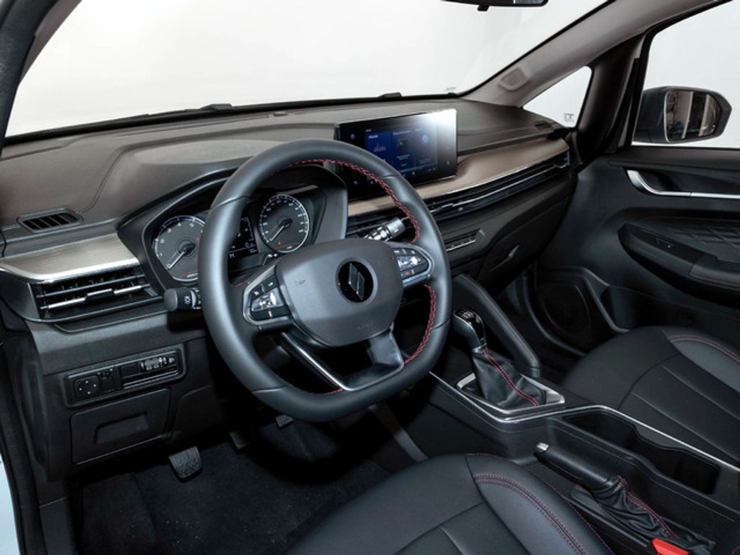 LIVAN X3 Pro 76 kW (103 CV)