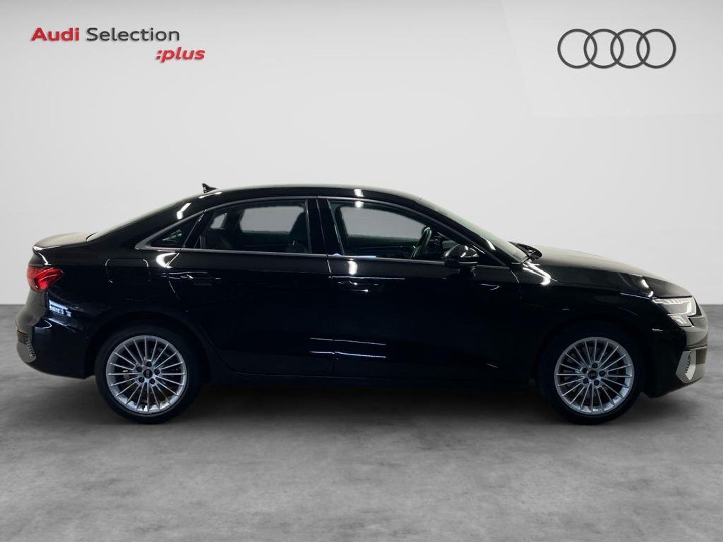 Audi A3 Sedan Advanced 30 TDI 85 kW (116 CV)