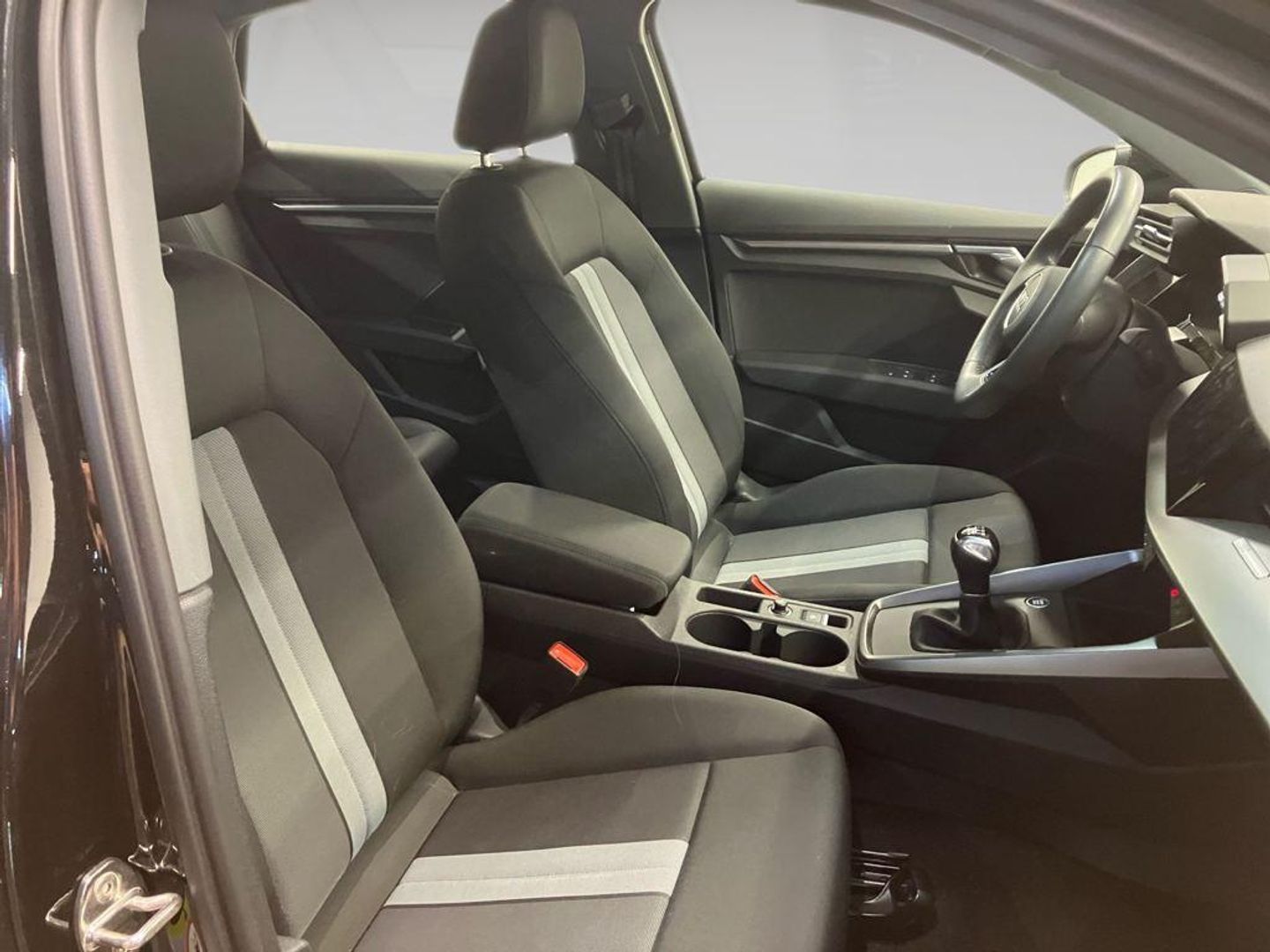 Audi A3 Sedan Advanced 30 TDI 85 kW (116 CV)