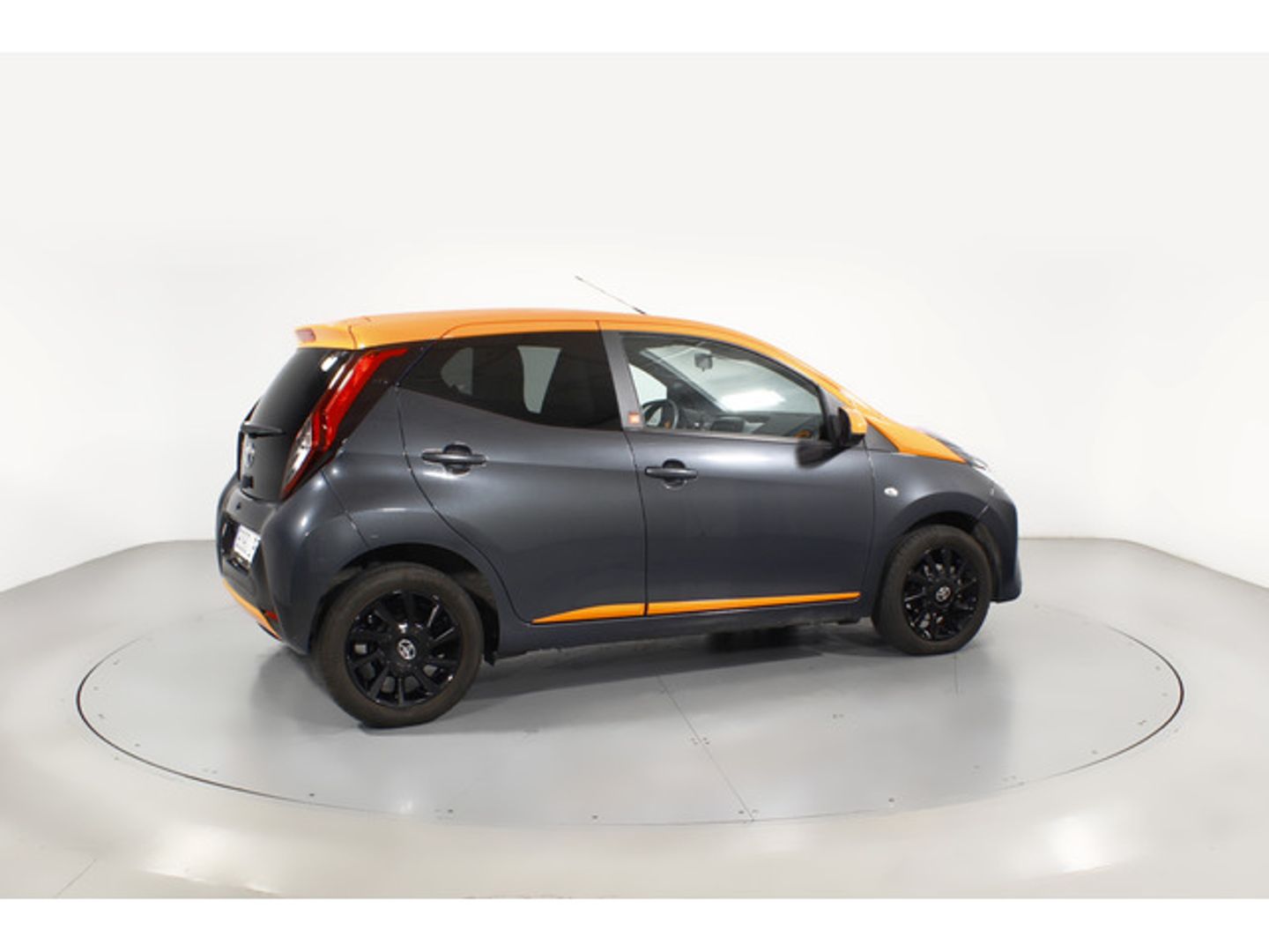 Toyota Aygo 1.0 x-clusiv 53 kW (72 CV)