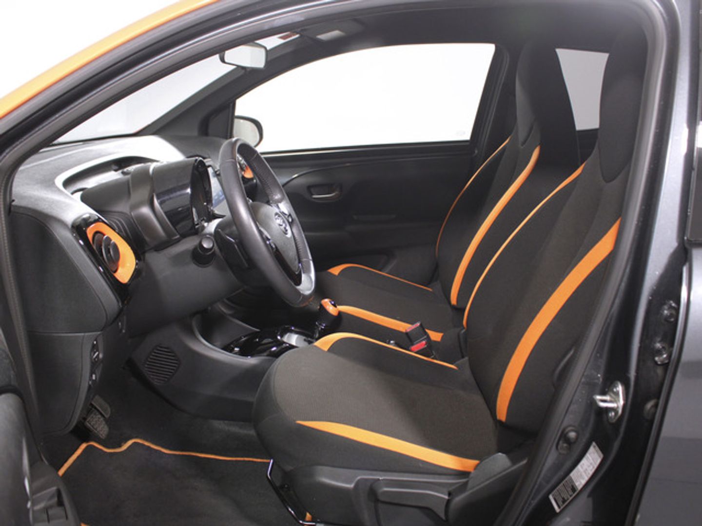 Toyota Aygo 1.0 x-clusiv 53 kW (72 CV)
