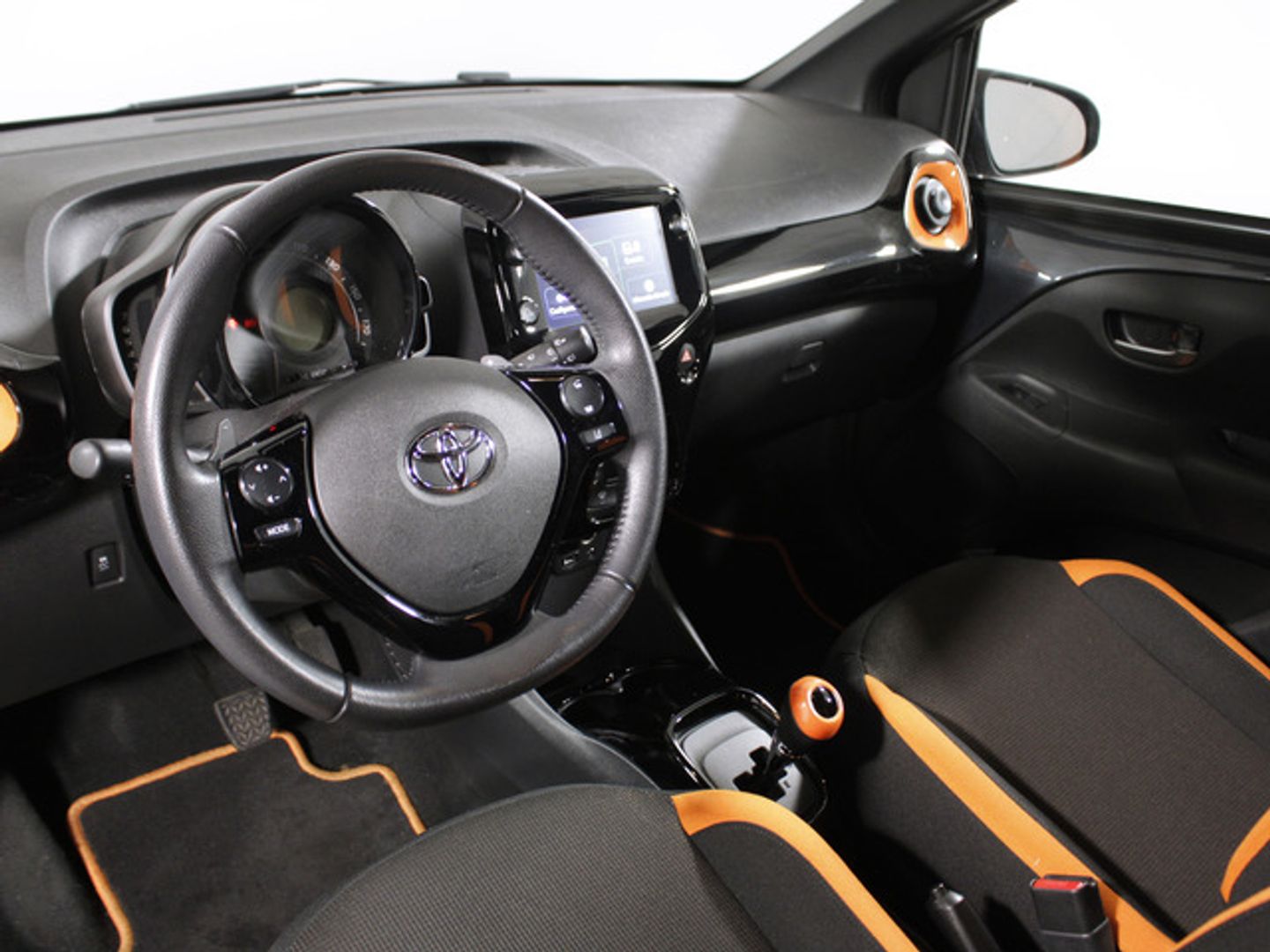 Toyota Aygo 1.0 x-clusiv 53 kW (72 CV)