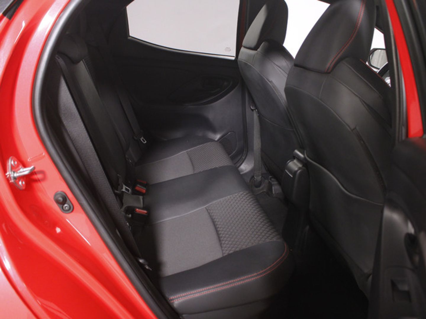 Toyota Yaris 1.5 120H Style P. Premier Edition 85 kW (116 CV)
