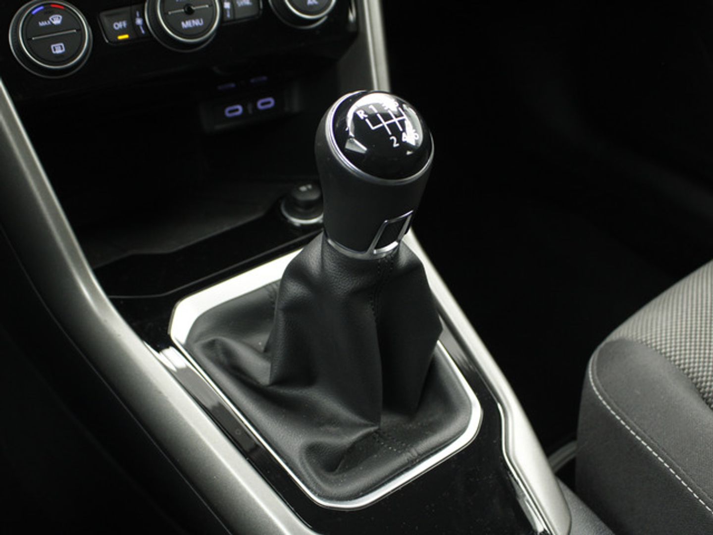 Volkswagen T-Roc Advance 1.0 TSI 81 kW (110 CV)