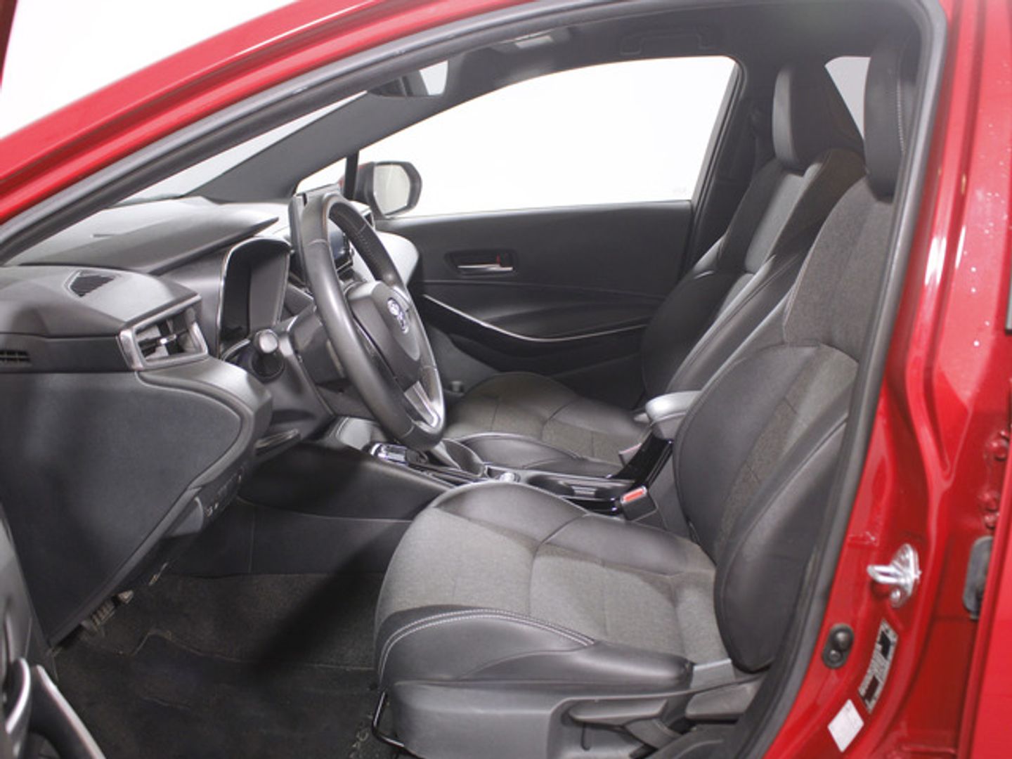 Toyota Corolla 1.8 125H Style E-CVT 90 kW (122 CV)