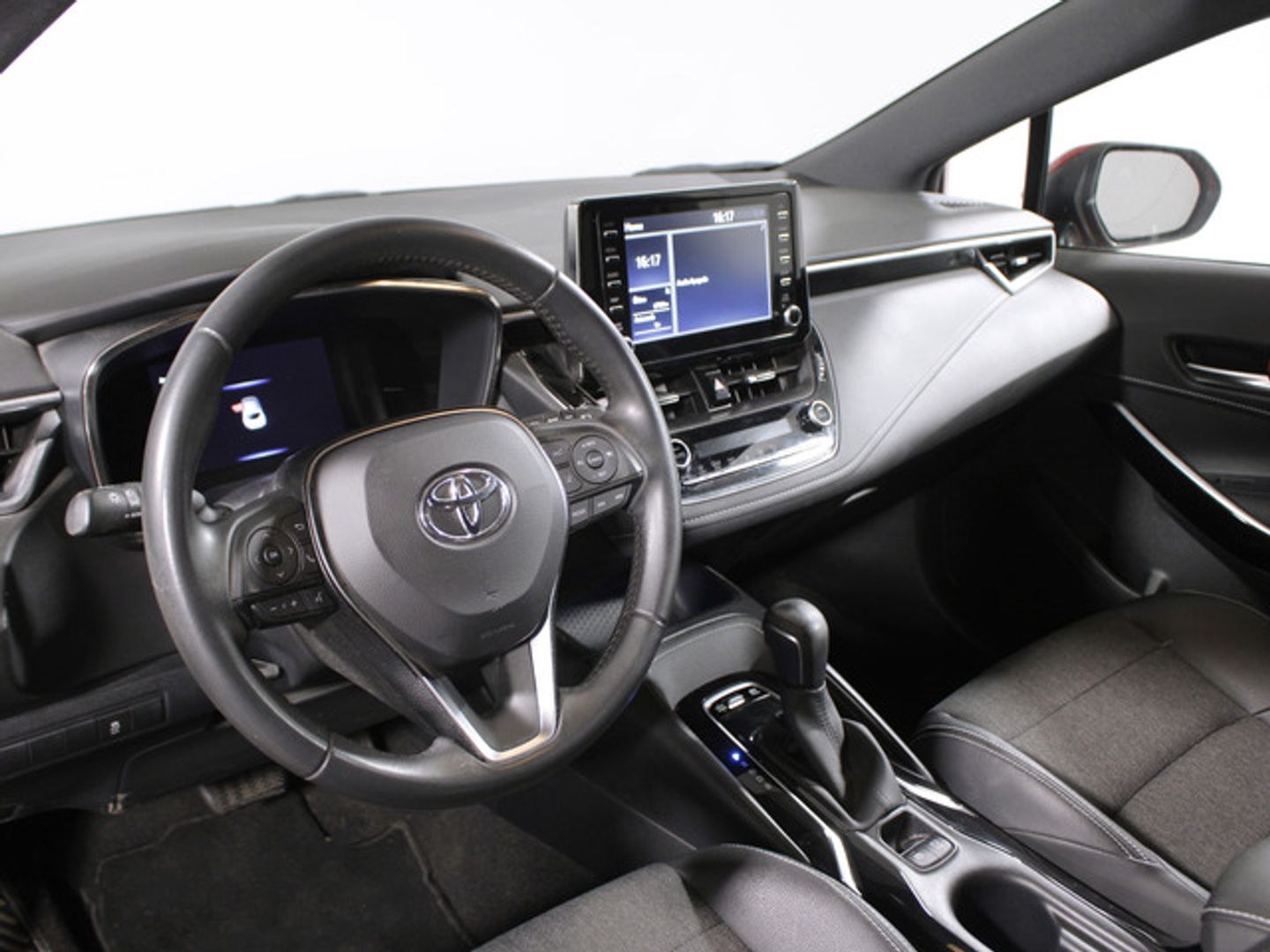 Toyota Corolla 1.8 125H Style E-CVT 90 kW (122 CV)