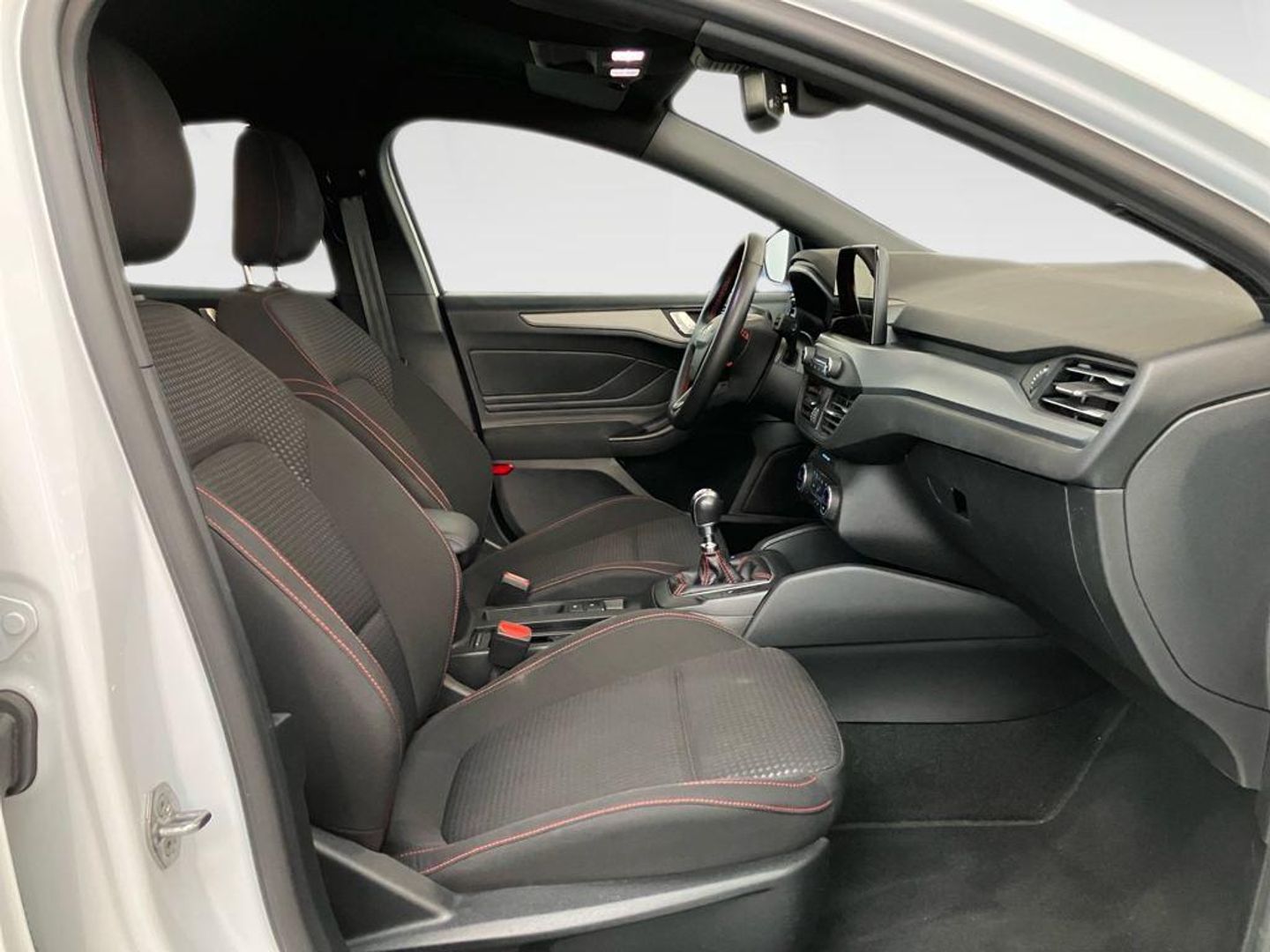 Ford Focus 1.0 Ecoboost MHEV ST-Line 92 kW (125 CV)