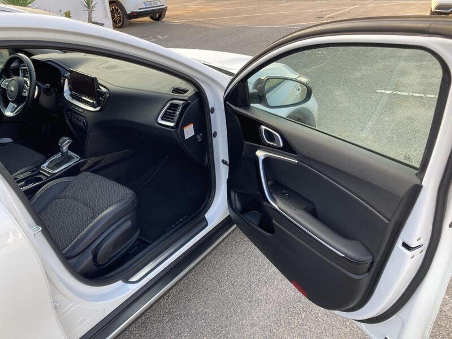 Kia XCeed 1.6 MHEV Emotion DCT 100 kW (136 CV)