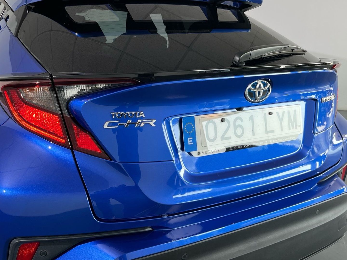 Toyota C-HR 1.8 125H Advance 90 kW (122 CV)
