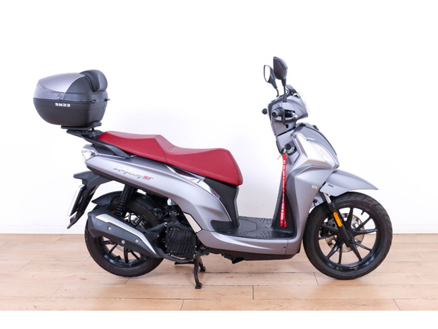 SYM Symphony ST 125 LC Gris Motorcycle