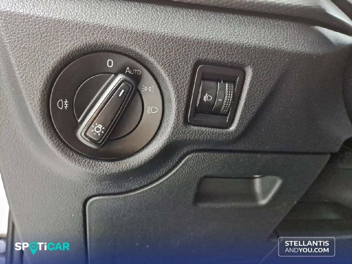 Skoda Kamiq 1.0 TSI Ambition DSG 81 kW (110 CV)