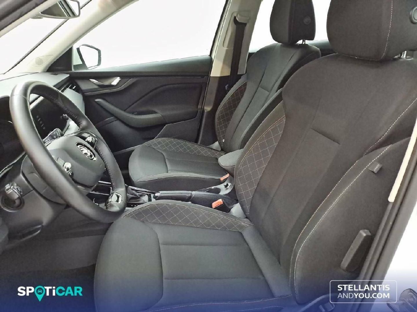 Skoda Kamiq 1.0 TSI Ambition DSG 81 kW (110 CV)