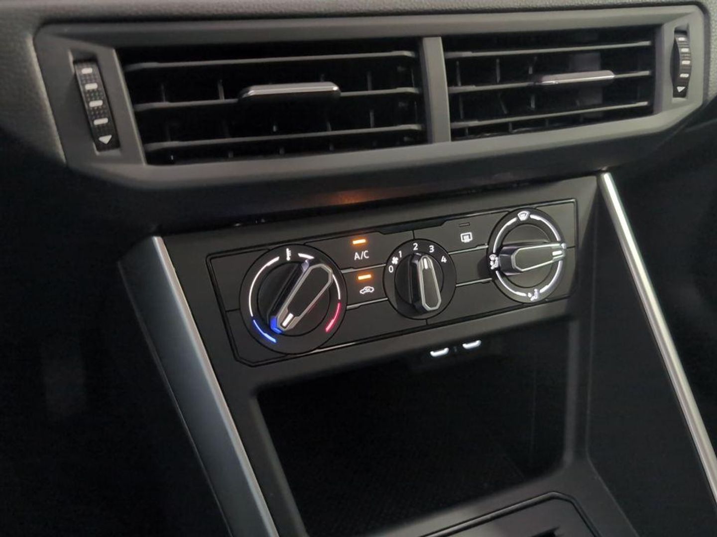 Volkswagen Polo Life 1.0 TSI 70 kW (95 CV) DSG