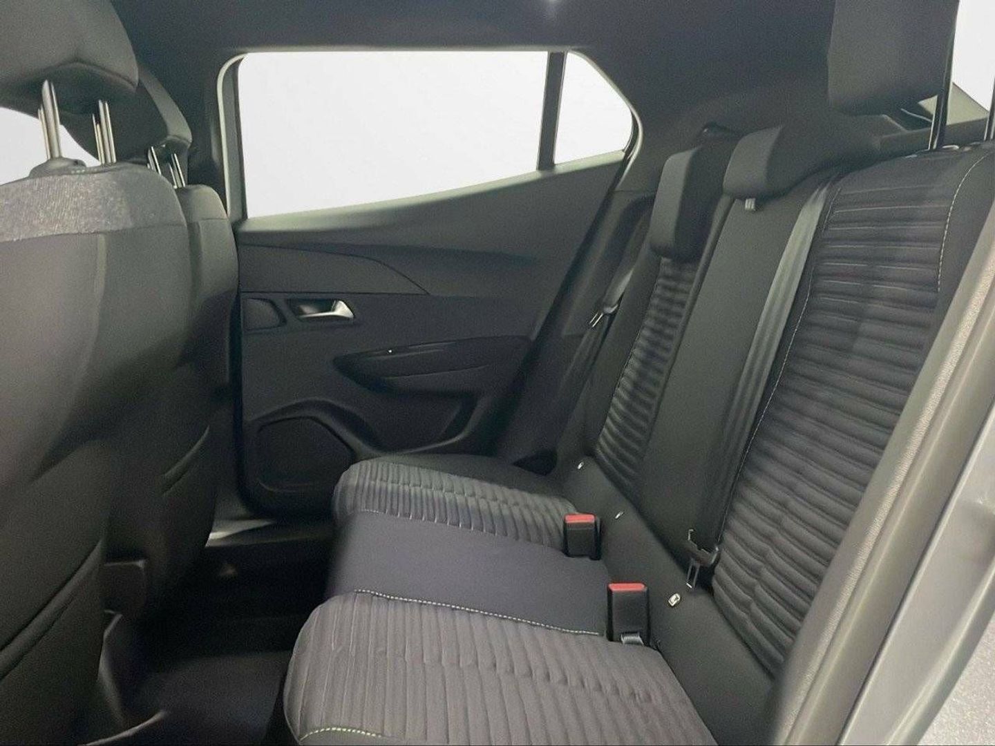 Peugeot 2008 PureTech 100 S&S Active 75 kW (100 CV)
