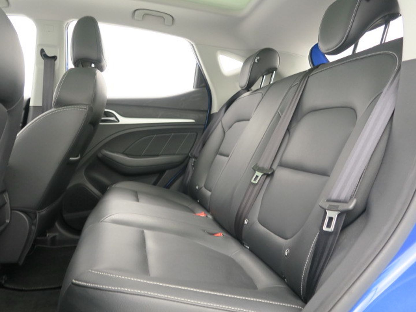 MG ZS EV 45kWh Luxury 105 kW (143 CV)