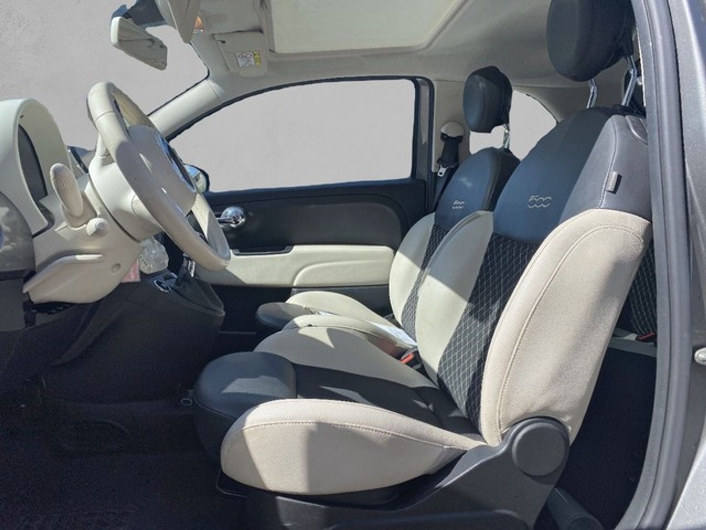 Fiat 500 1.0 Hybrid Dolcevita 51 kW (70 CV)
