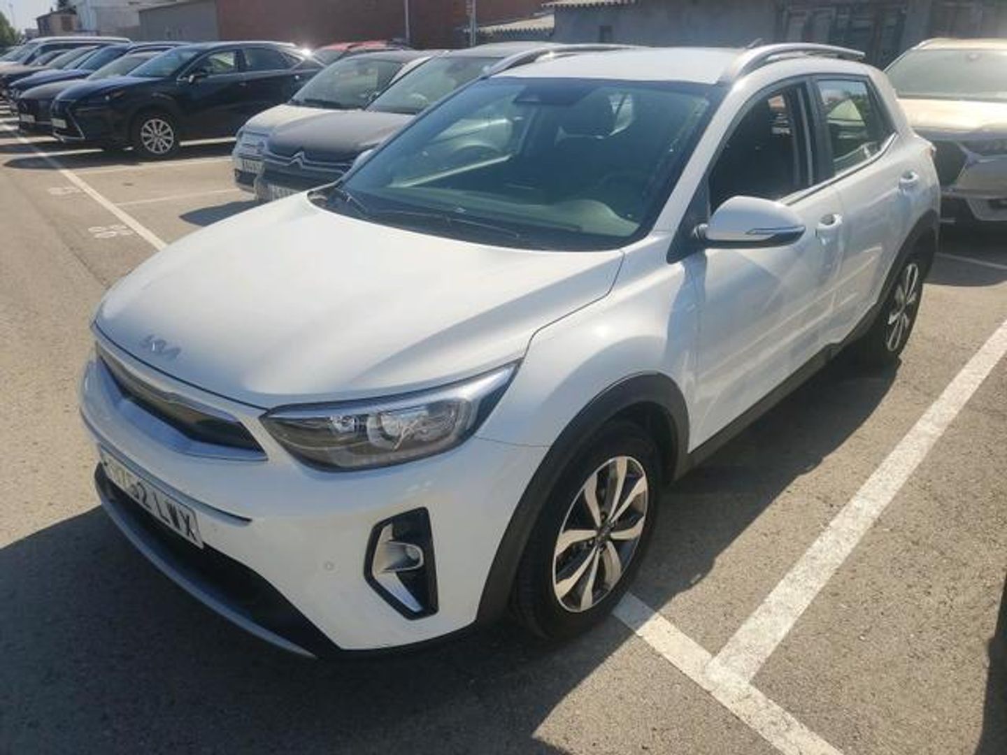 Kia Stonic 1.0 T-GDi MHEV Drive iMT 88 kW (120 CV) Blanco SUV
