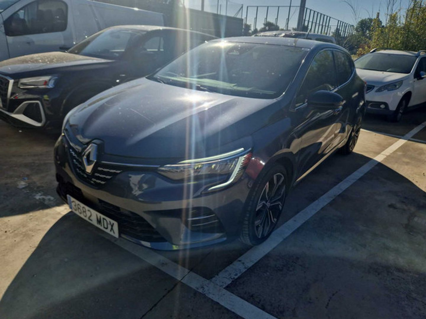 Renault Clio Zen TCe 66 kW (90 CV) Gris 