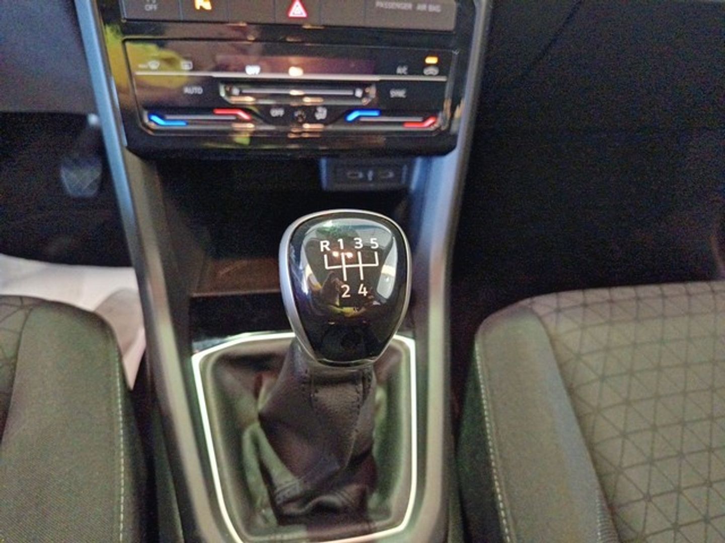 Volkswagen T-Cross Advance 1.0 TSI 70 kW (95 CV)