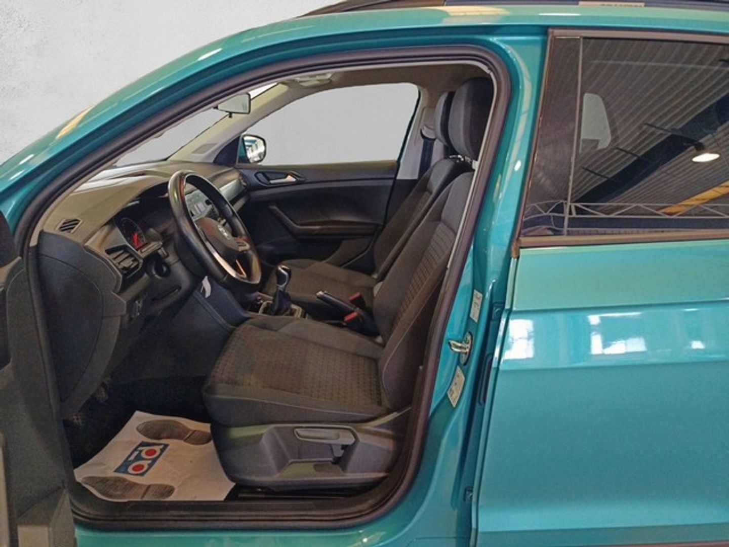 Volkswagen T-Cross Advance 1.0 TSI 70 kW (95 CV)