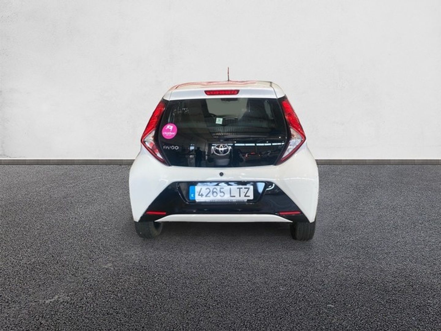 Toyota Aygo 1.0 70 x-play 53 kW (72 CV)