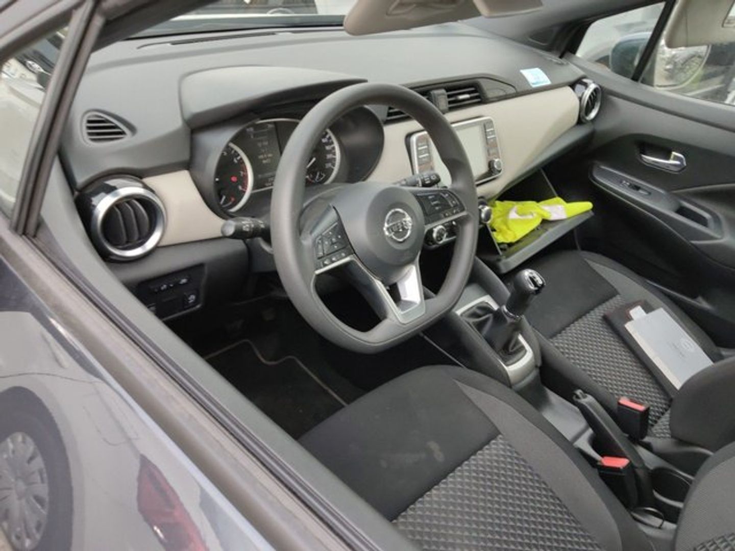 Nissan Micra IG-T Acenta 68 kW (92 CV)