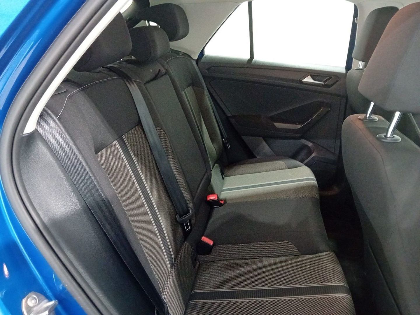 Volkswagen T-Roc Advance 1.0 TSI 81 kW (110 CV)