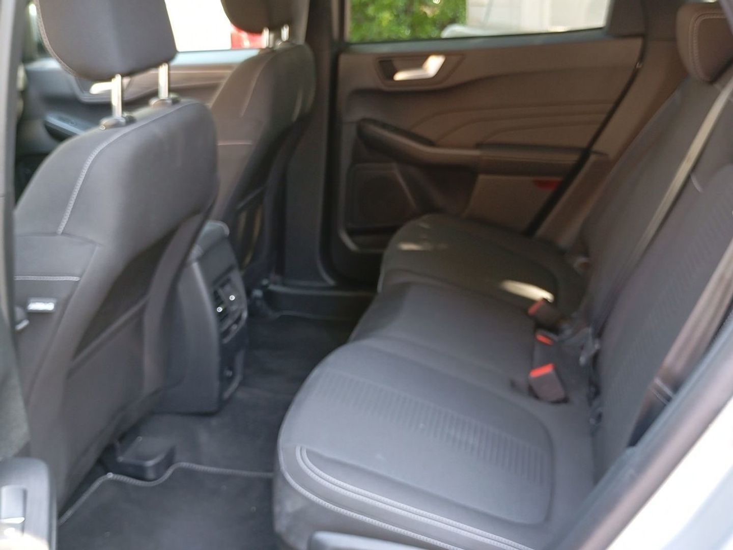Ford Kuga 2.5 Duratec FHEV Active Auto 132 kW (180 CV)