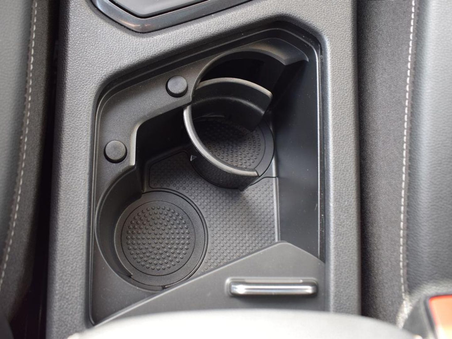 Volkswagen Tiguan Allspace R-Line 2.0 TDI 110 kW (150 CV) DSG