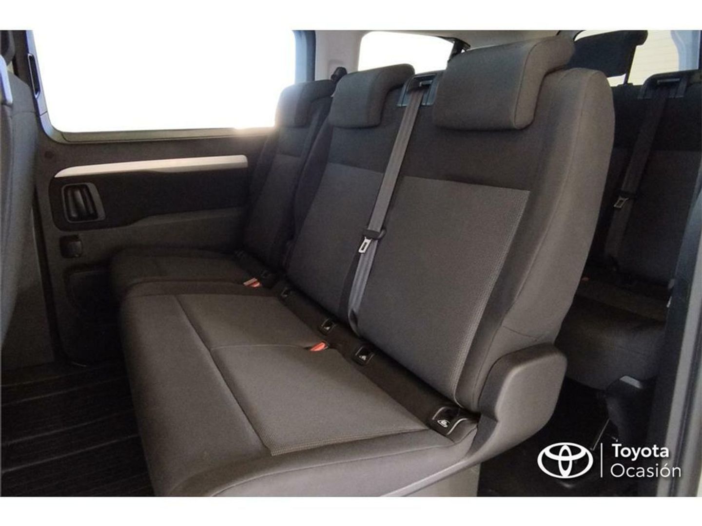 Toyota Proace 75kWh VX L1 100 kW (136 CV)