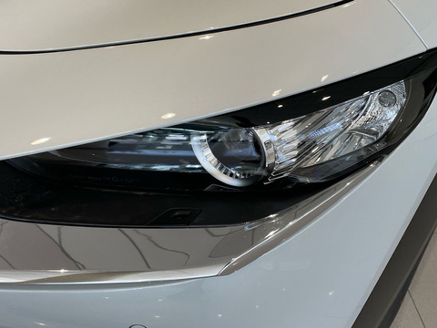 Mazda CX-30 e-SKYACTIV G AT Homura 103 kW (140 CV)