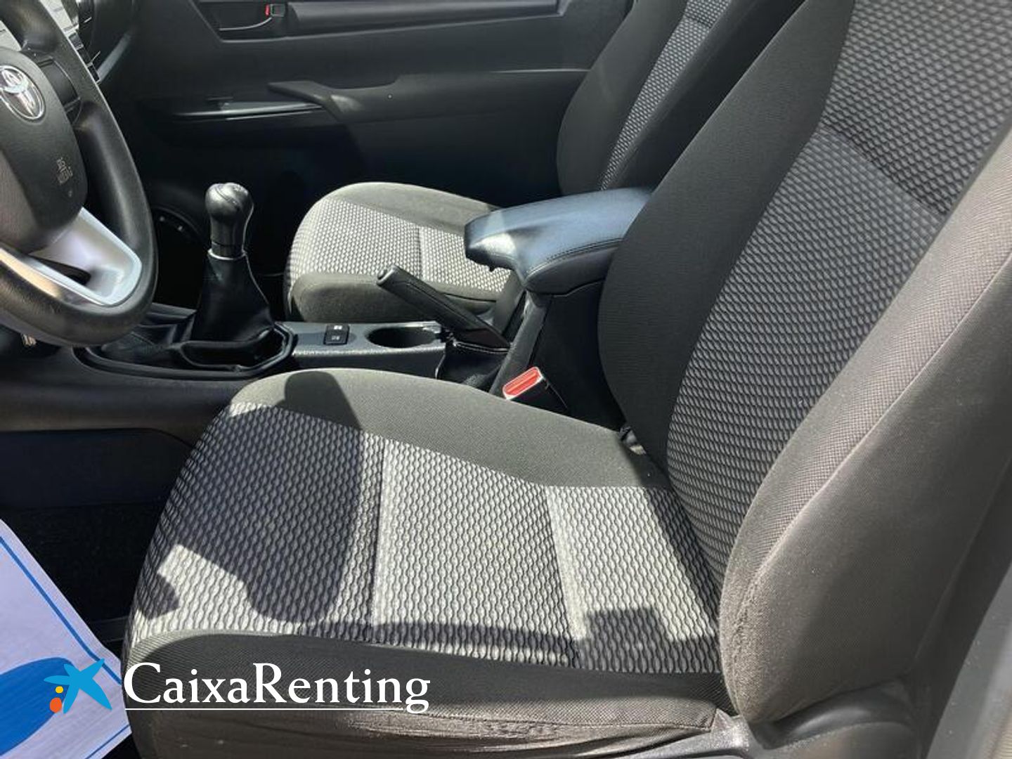 Toyota Hilux 2.4 D-4D Cabina Sencilla GX 110 kW (150 CV)