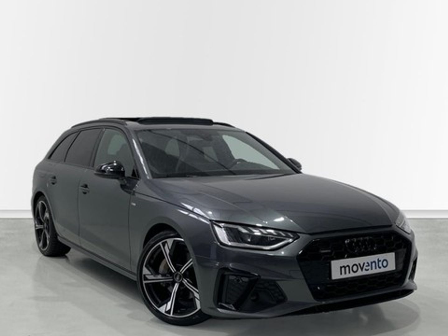 Audi A4 Avant Black limited 40 TDI quattro 150 kW (204 CV) S tronic Gris Familiar