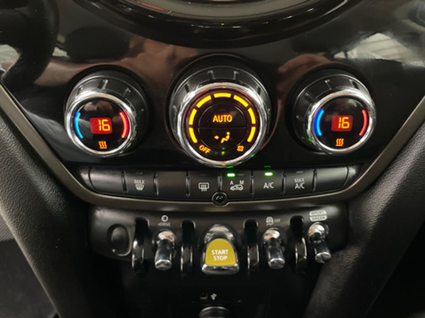 MINI MINI Countryman Cooper S E ALL4 162 kW (220 CV)