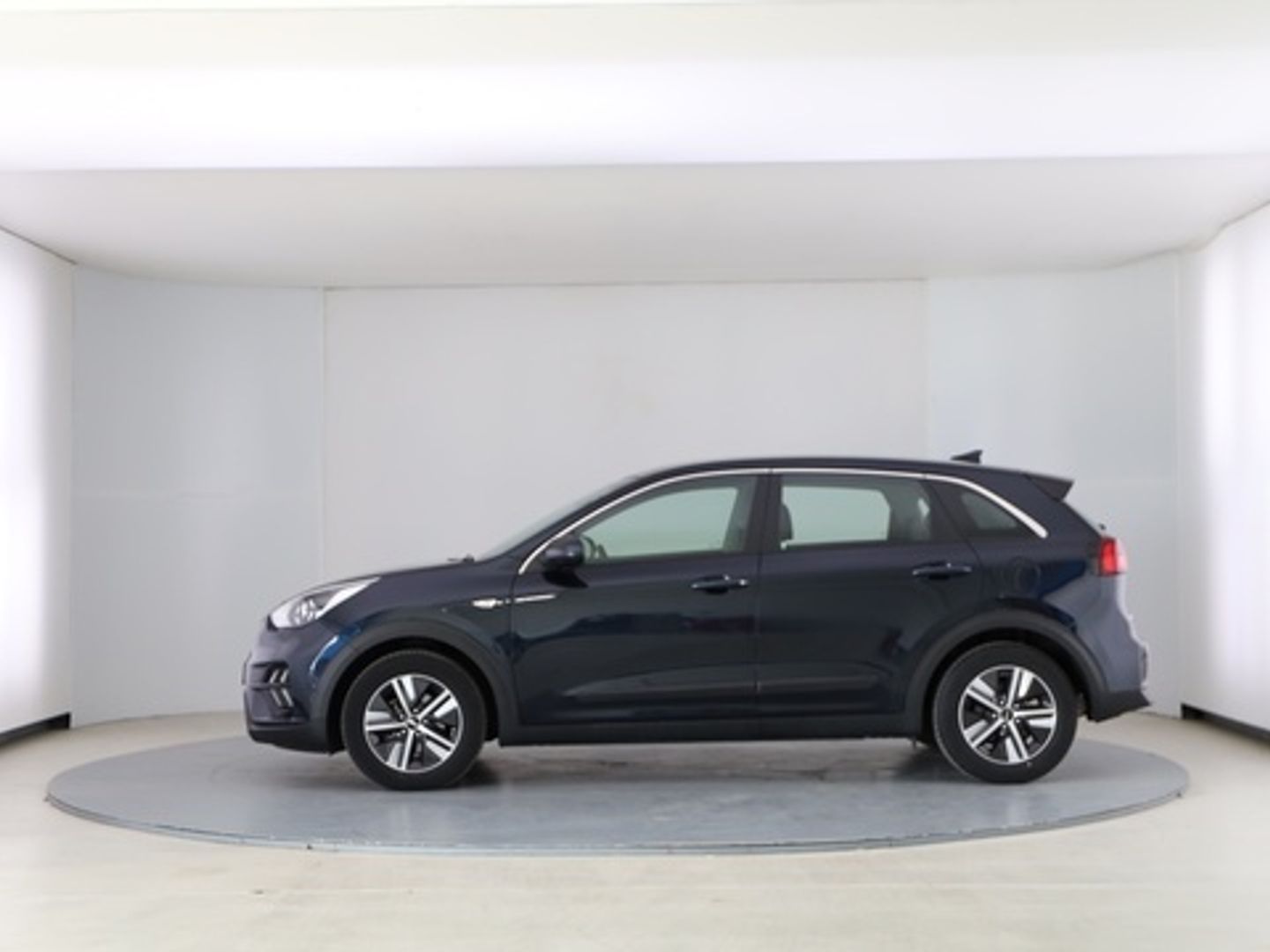 Kia Niro 1.6 GDi HEV Concept 104 kW (141 CV)