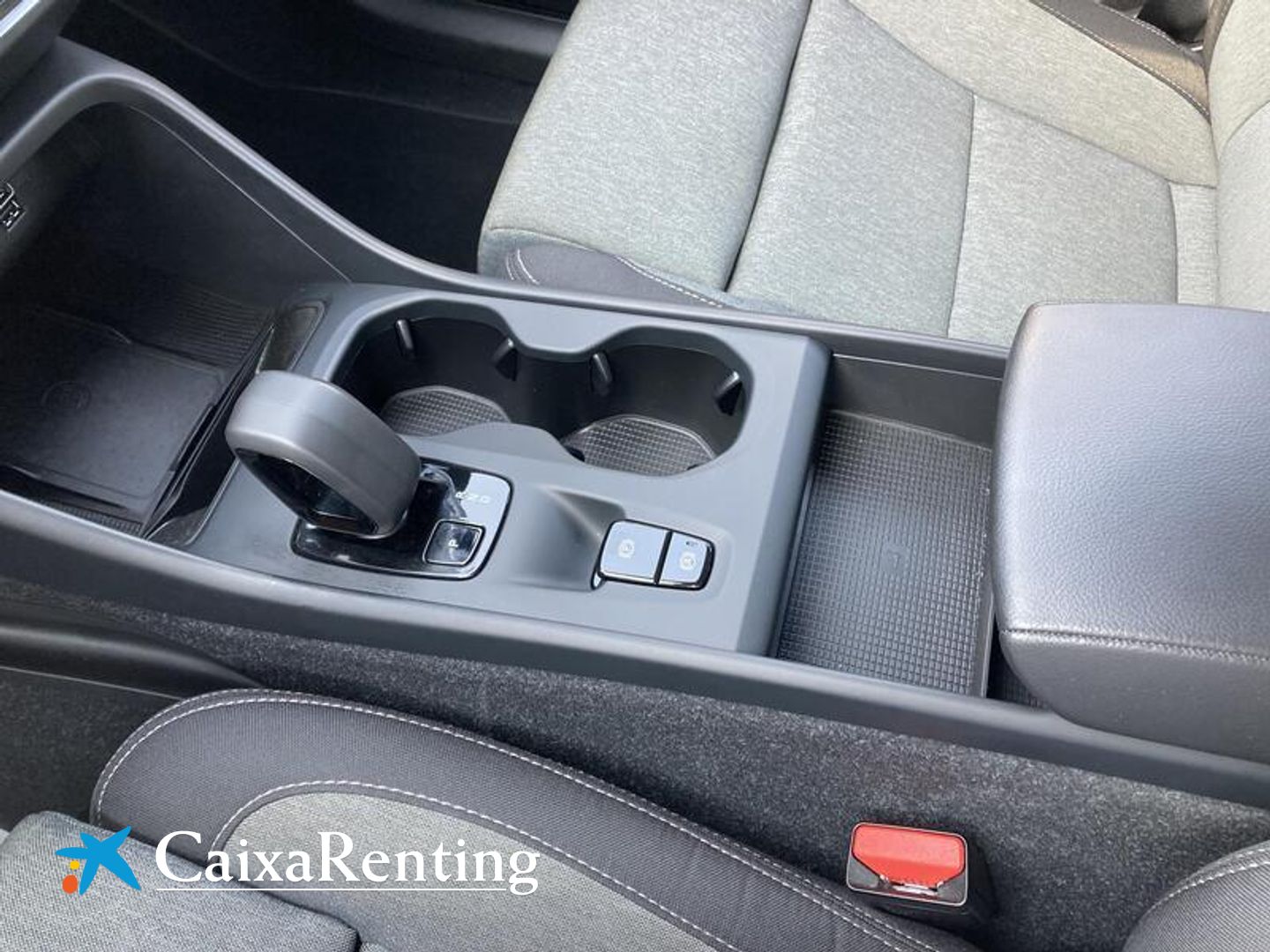 Volvo XC40 T4 PHEV Recharge Core Auto 155 kW (211 CV)